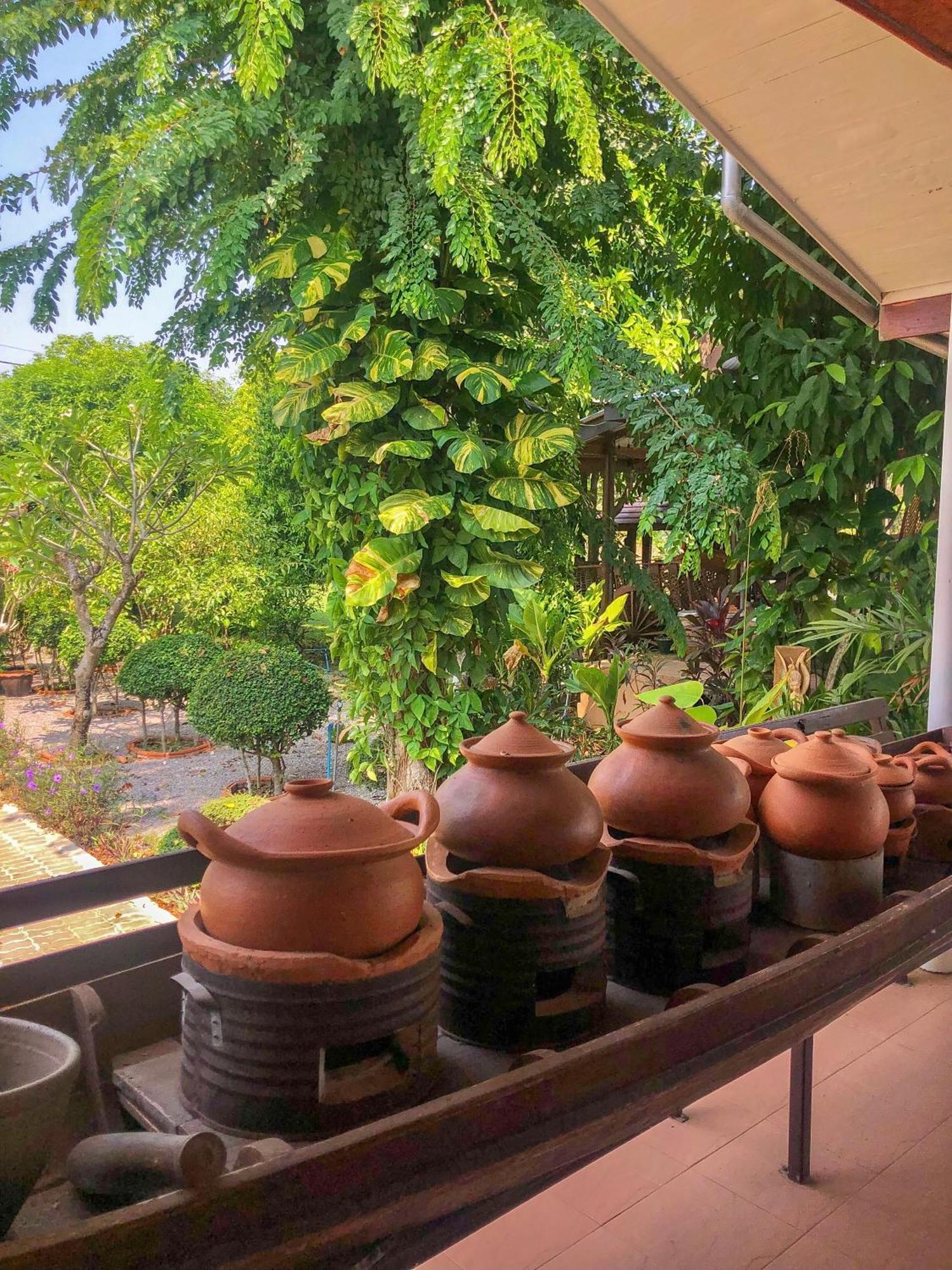 River Flow House Bangtanod Photharam Екстериор снимка