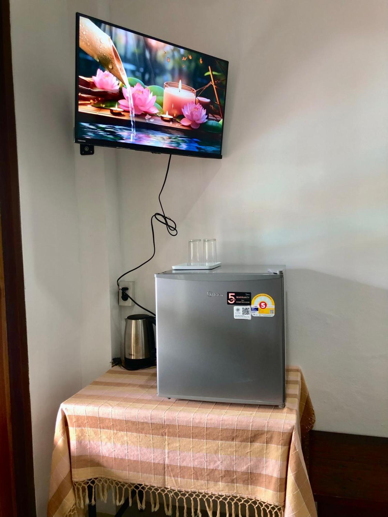River Flow House Bangtanod Photharam Стая снимка
